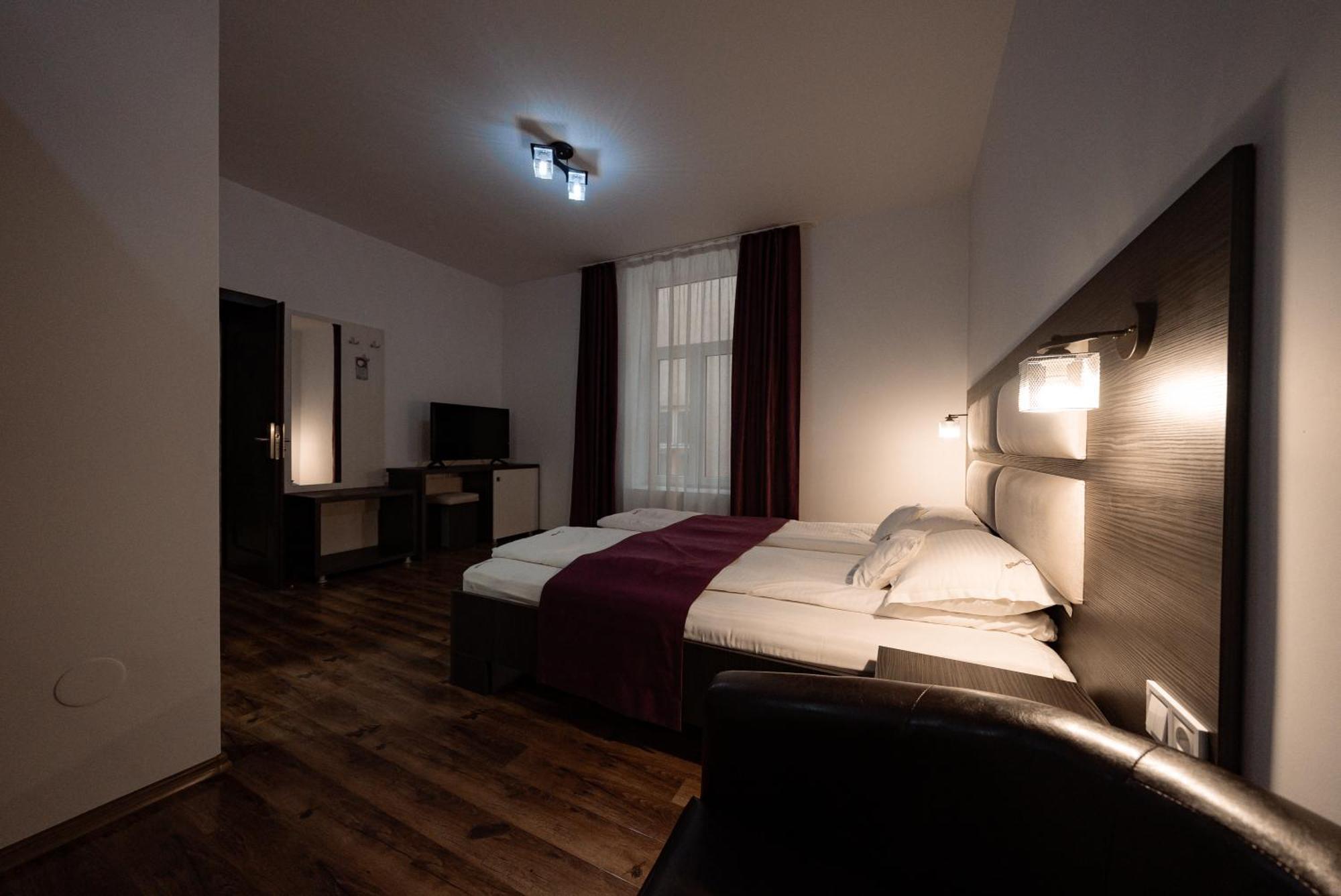 Quantum House Otel Vatra Dornei Dış mekan fotoğraf