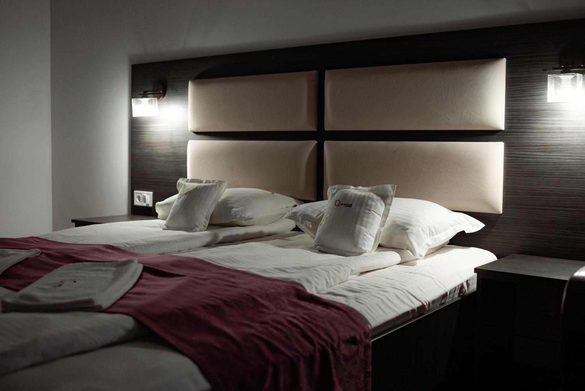 Quantum House Otel Vatra Dornei Dış mekan fotoğraf