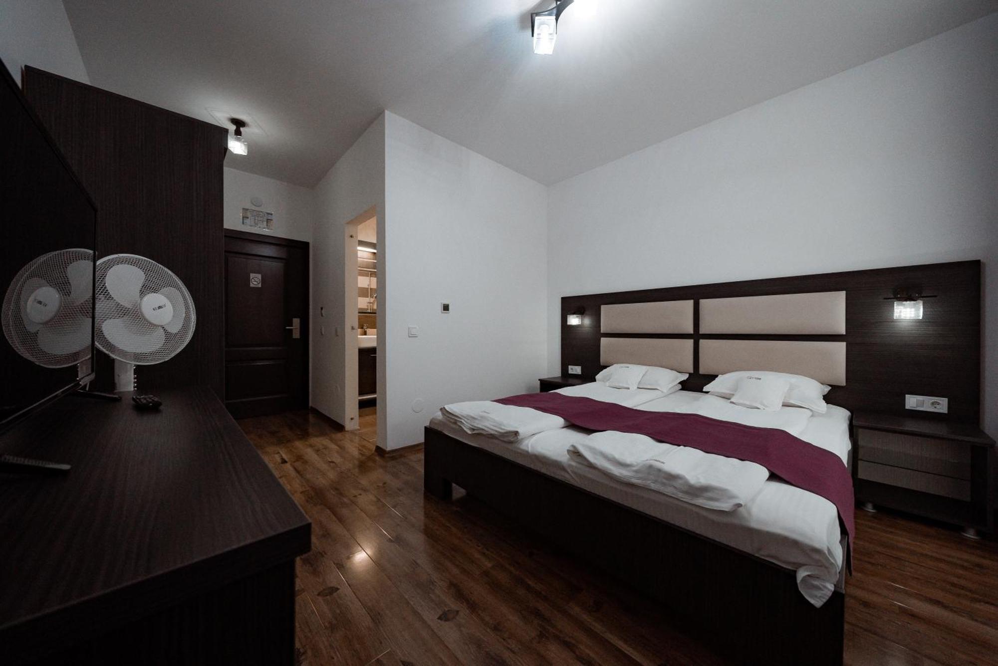 Quantum House Otel Vatra Dornei Dış mekan fotoğraf