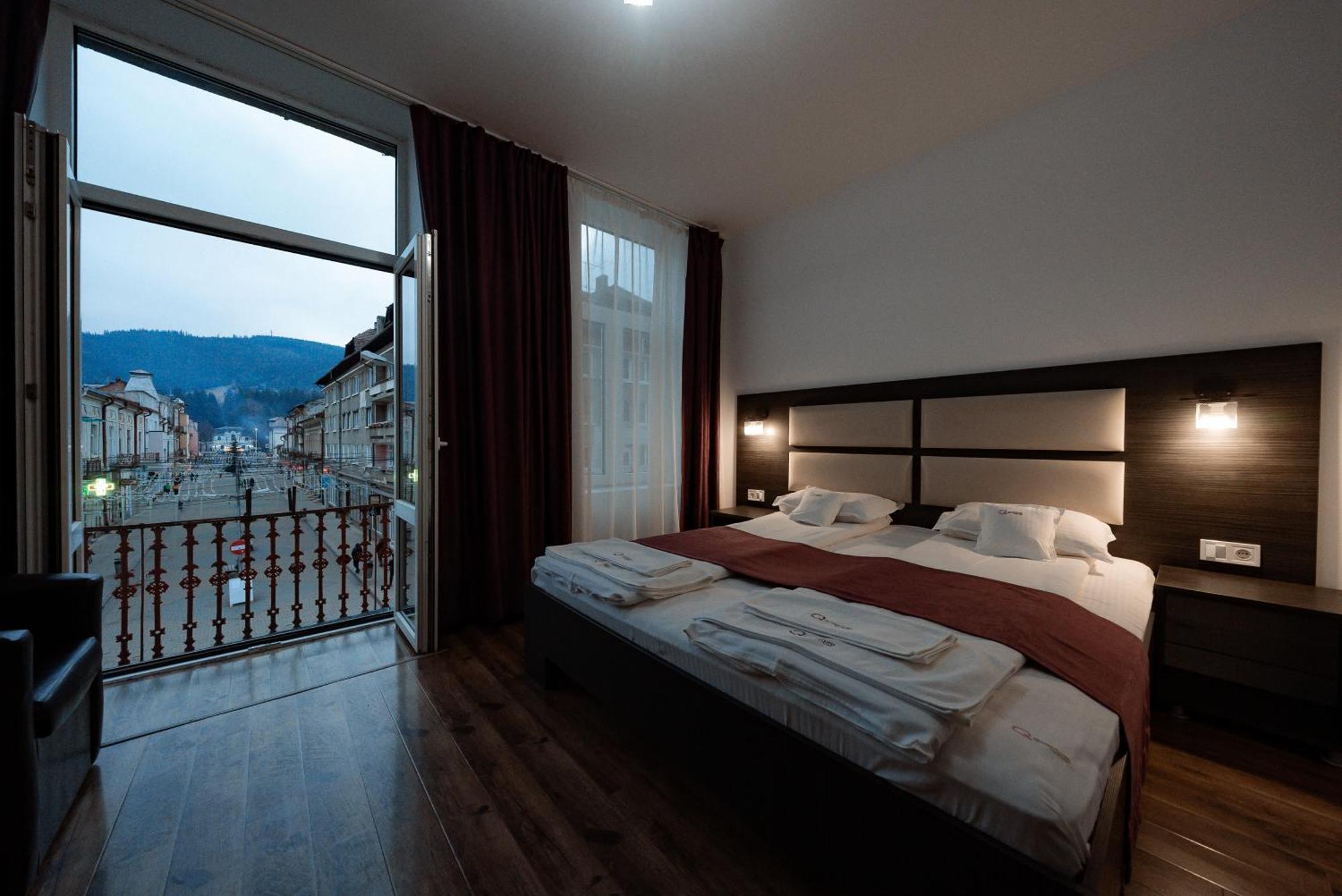 Quantum House Otel Vatra Dornei Dış mekan fotoğraf