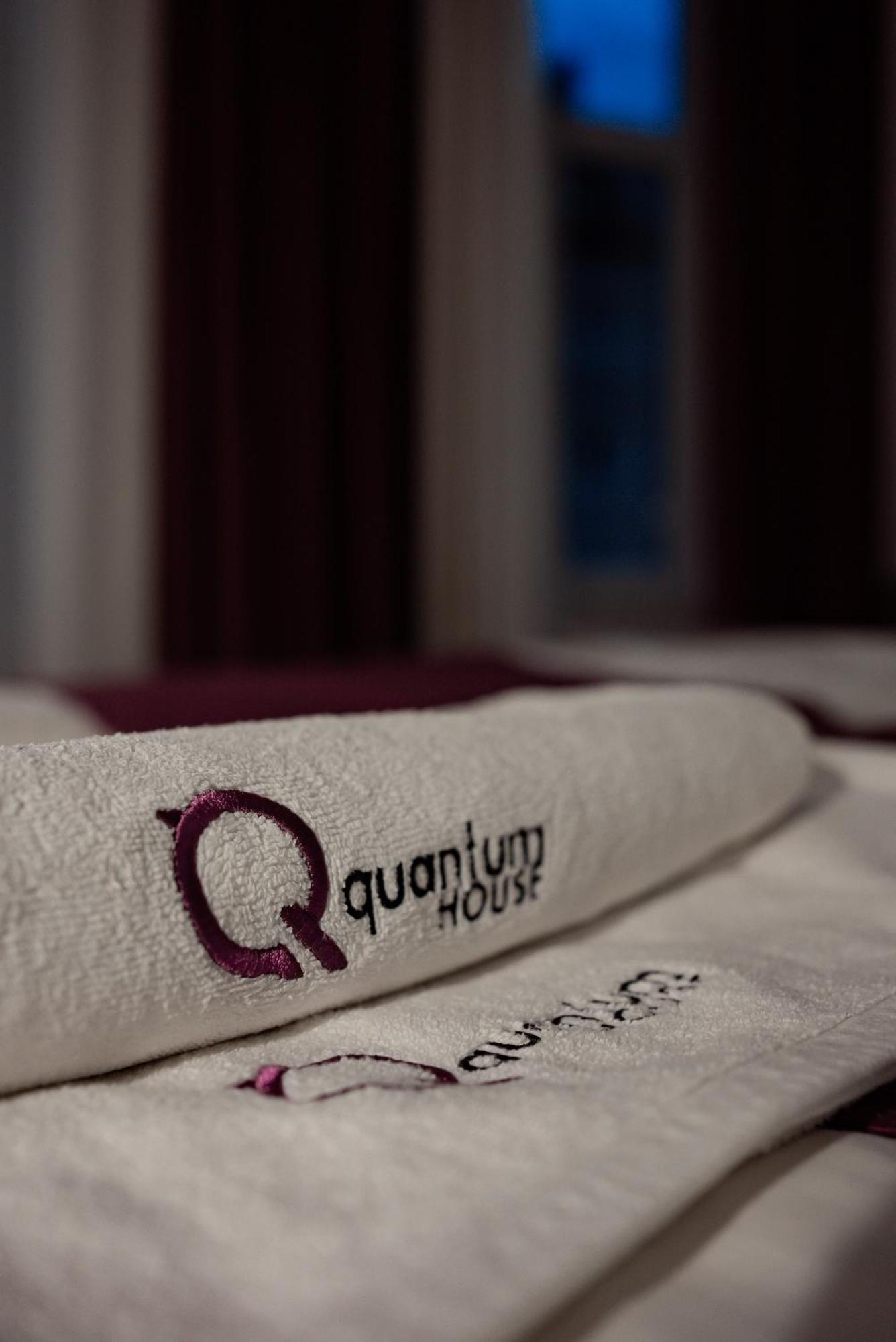 Quantum House Otel Vatra Dornei Dış mekan fotoğraf