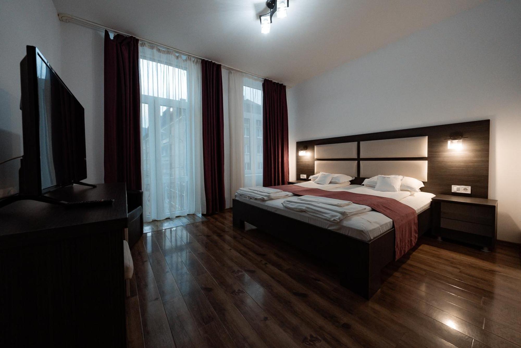 Quantum House Otel Vatra Dornei Dış mekan fotoğraf